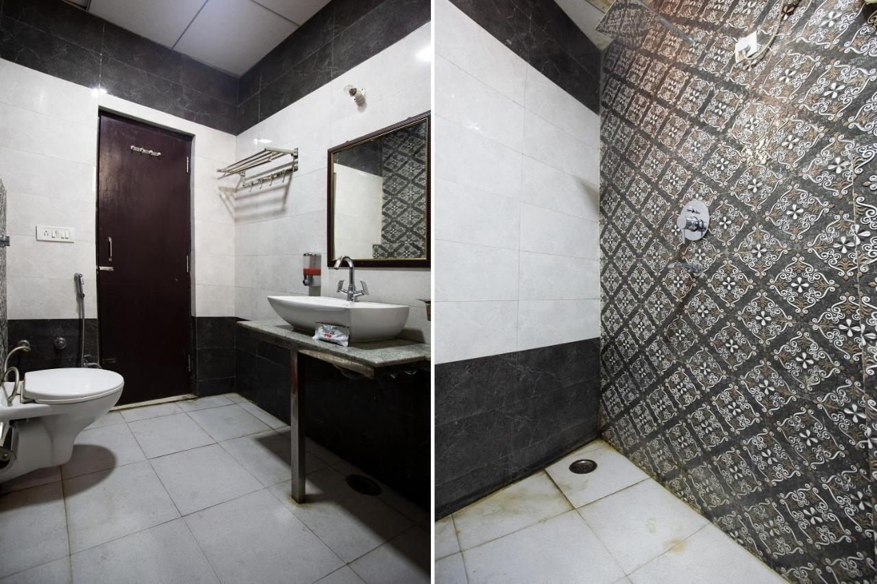 Harthala Oyo 44174 Hotel Mid Town Prime מראה חיצוני תמונה