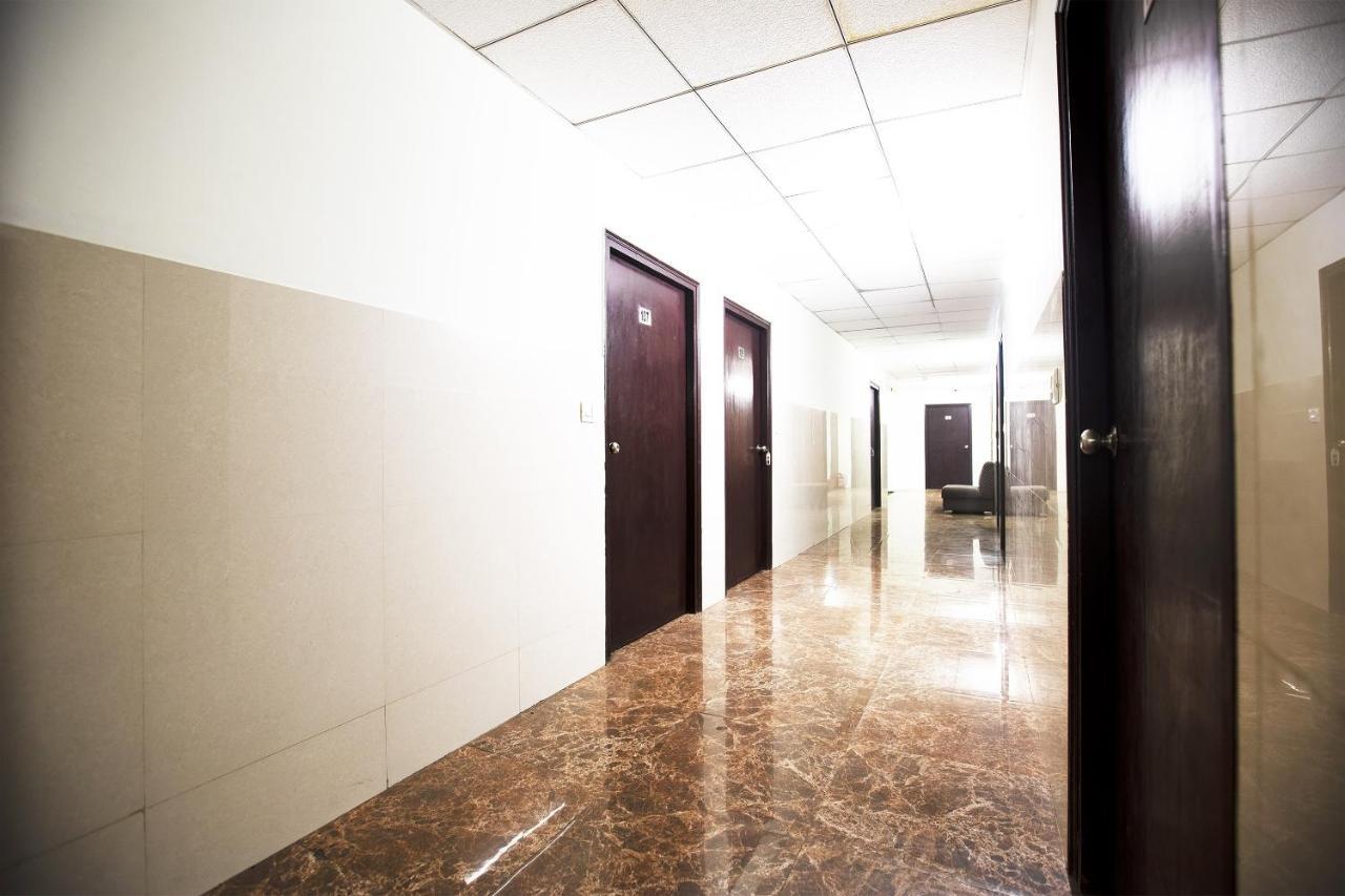 Harthala Oyo 44174 Hotel Mid Town Prime מראה חיצוני תמונה