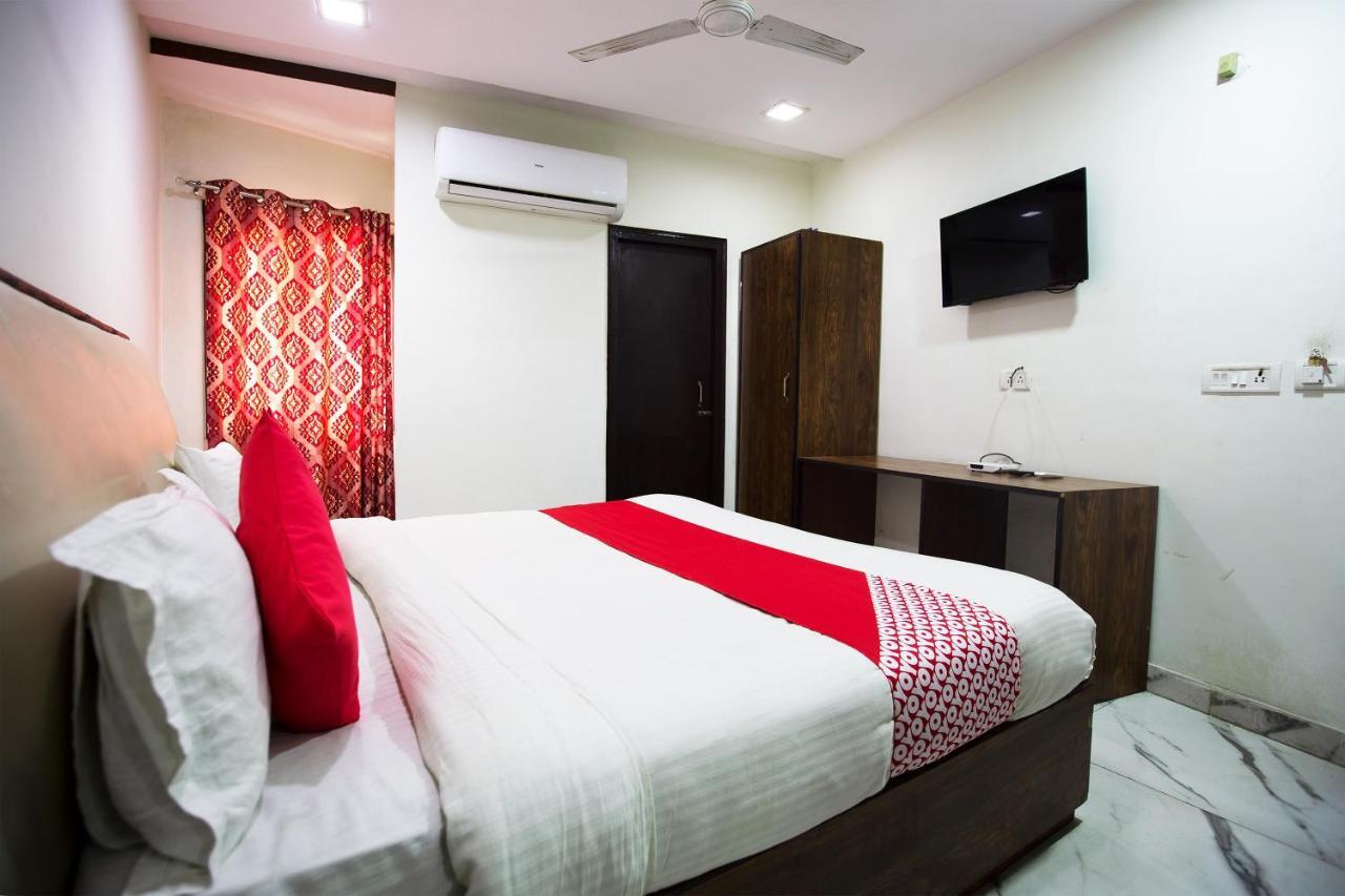 Harthala Oyo 44174 Hotel Mid Town Prime מראה חיצוני תמונה